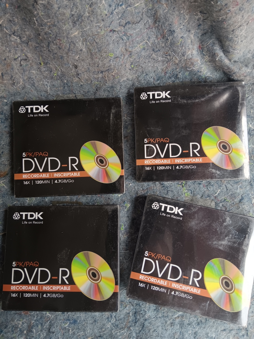 DVD-R 5-Pack - Black (4 x Packs Shown)